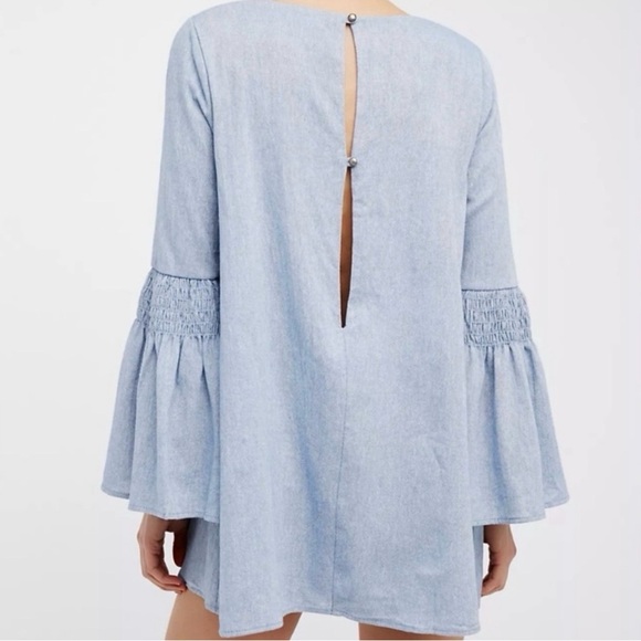 Free People Blue Chambray Bell Sleeve Mini Long Sleeve Dress Medium - Picture 2 of 11